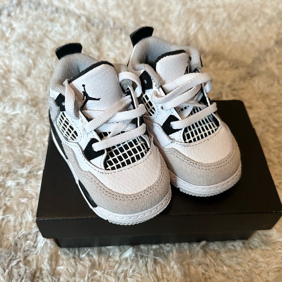 Jordan retro 4 - Picture 3 of 3